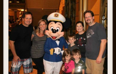Welcome to our little slice of the Internet! Disney Mamas is a blog where we share our passion for Disney Destinations, entertainment, planning tips and more.