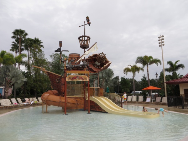 Pirate-themed splash area at the Caribbean Beach Resort Pool