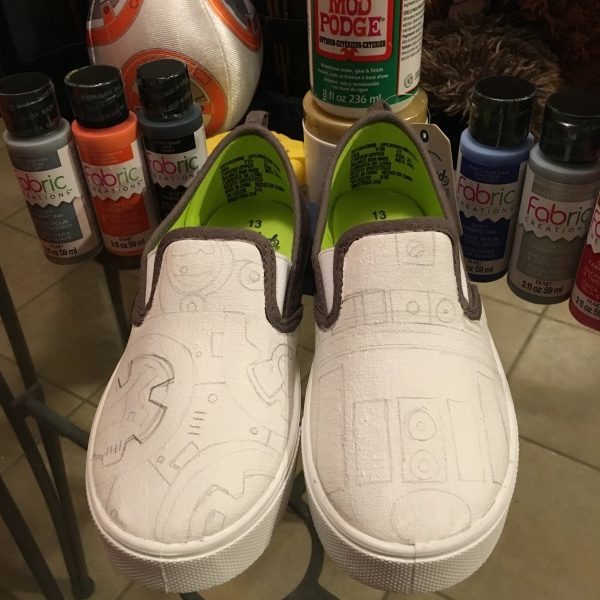 DIY Star Wars Shoes featuring BB-8 and R2-D2