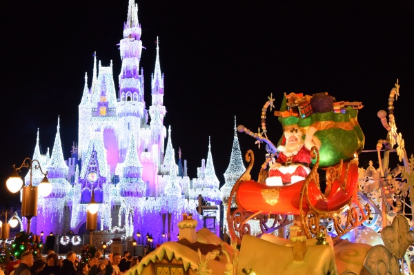 5 Tips for Mickey's Very Merry Christmas Party You Need to Know